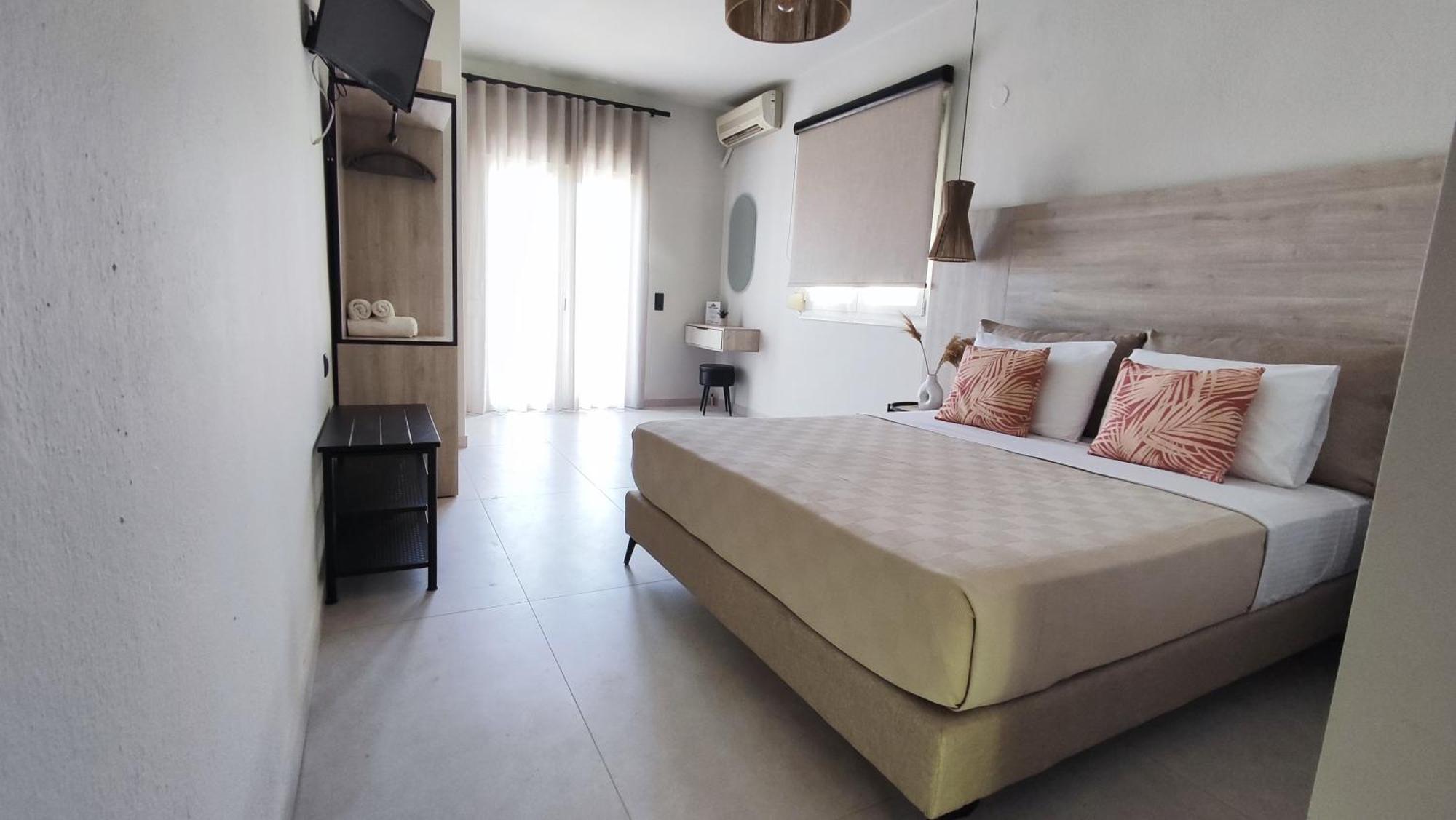 Nostos Studios Golden Beach Chrysi Ammoudia ภายนอก รูปภาพ